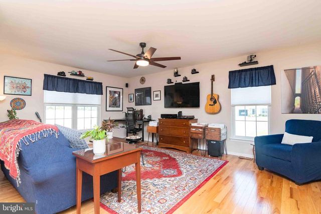 10 MARIGOLD LN, Greenwood, DE 19950