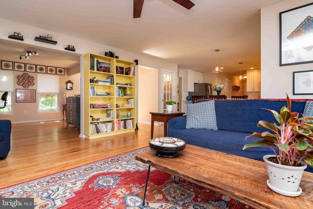 10 MARIGOLD LN, Greenwood, DE 19950
