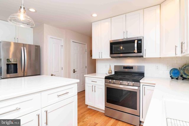 10 MARIGOLD LN, Greenwood, DE 19950
