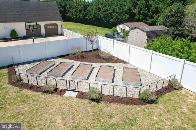10 MARIGOLD LN, Greenwood, DE 19950