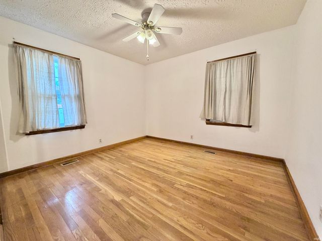 2418 Melrose Avenue, Evansville, IN 47711