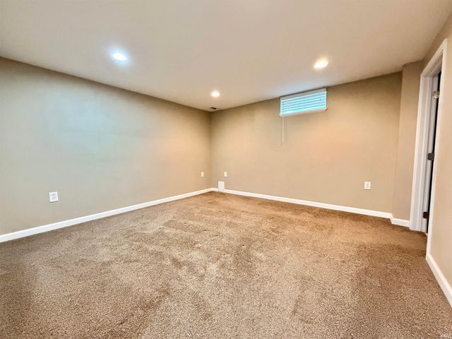 2418 Melrose Avenue, Evansville, IN 47711