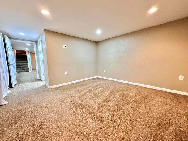 2418 Melrose Avenue, Evansville, IN 47711