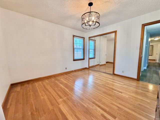 2418 Melrose Avenue, Evansville, IN 47711