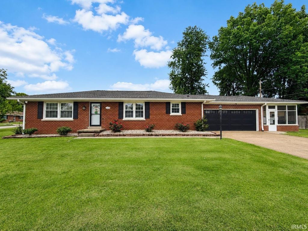 2418 Melrose Avenue, Evansville, IN 47711