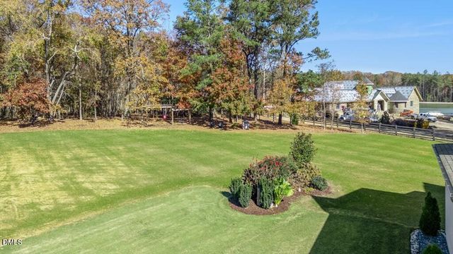 80 Paddocks Court, Zebulon, NC 27597