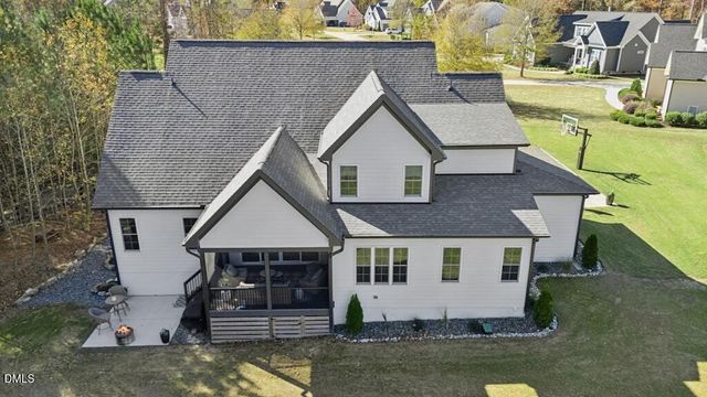 80 Paddocks Court, Zebulon, NC 27597