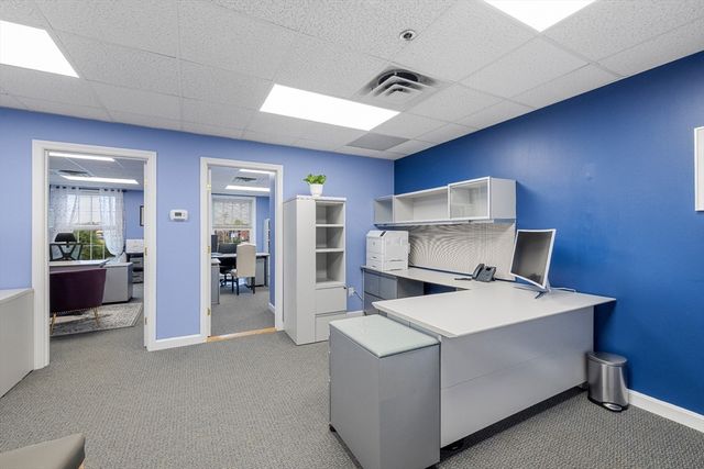 10 Cedar St 25, Woburn, MA 01801