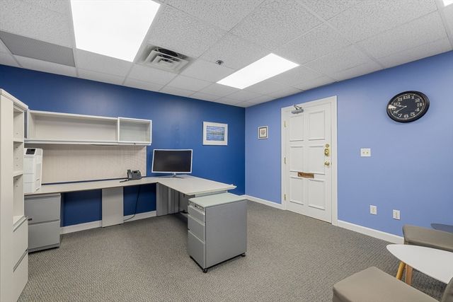 10 Cedar St 25, Woburn, MA 01801