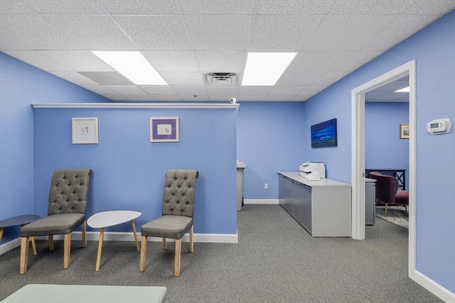 10 Cedar St 25, Woburn, MA 01801