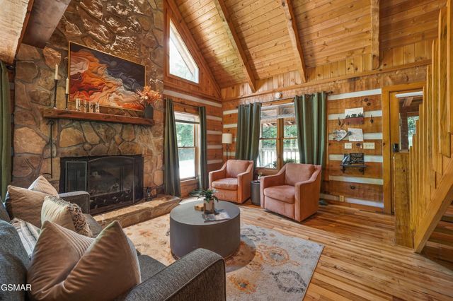 3520 Noel Hill Way, Sevierville, TN 37876