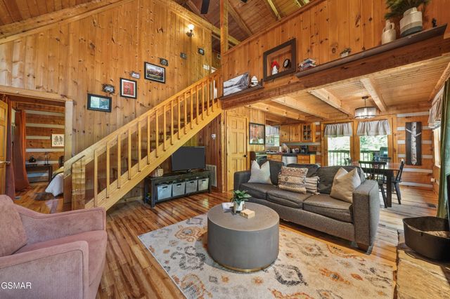 3520 Noel Hill Way, Sevierville, TN 37876