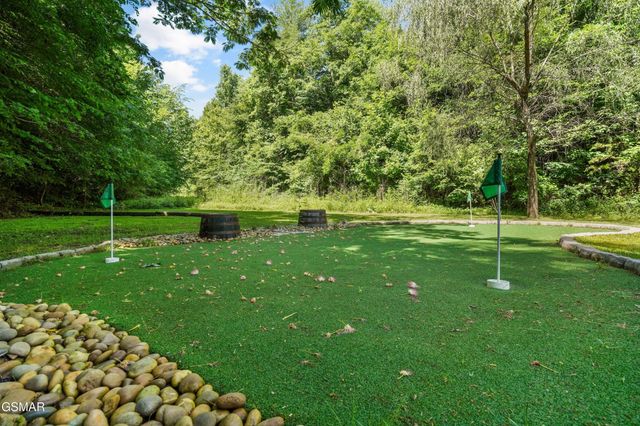 3520 Noel Hill Way, Sevierville, TN 37876