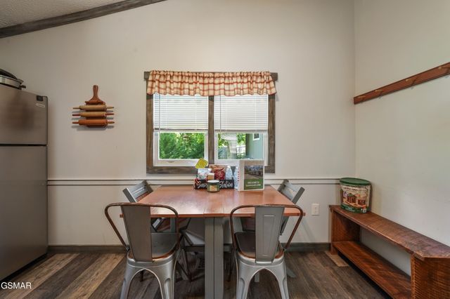 3520 Noel Hill Way, Sevierville, TN 37876