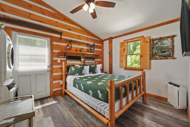 3520 Noel Hill Way, Sevierville, TN 37876