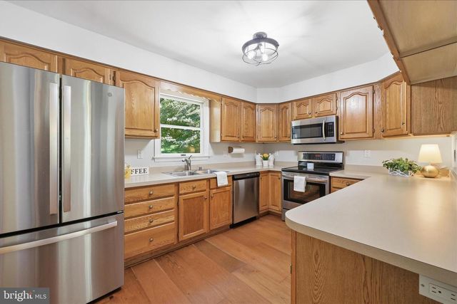 7219 WILSON RD, Mount Airy, MD 21771