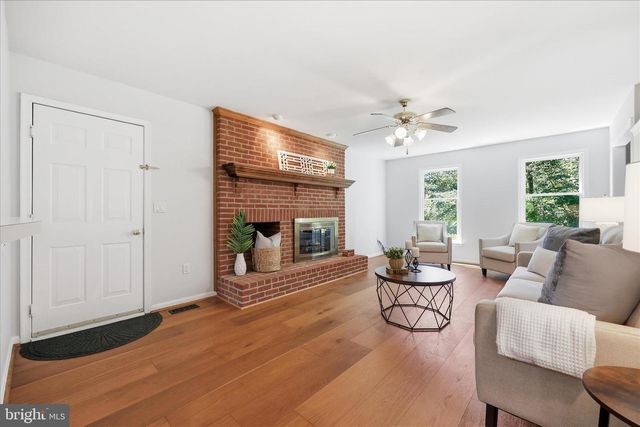 7219 WILSON RD, Mount Airy, MD 21771