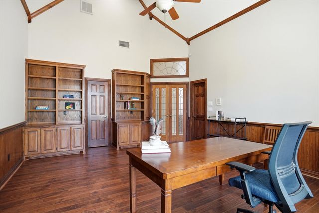 3302 Sweet Gum Lane, Grapevine, TX 76051