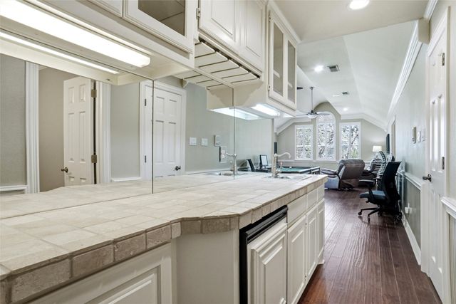 3302 Sweet Gum Lane, Grapevine, TX 76051