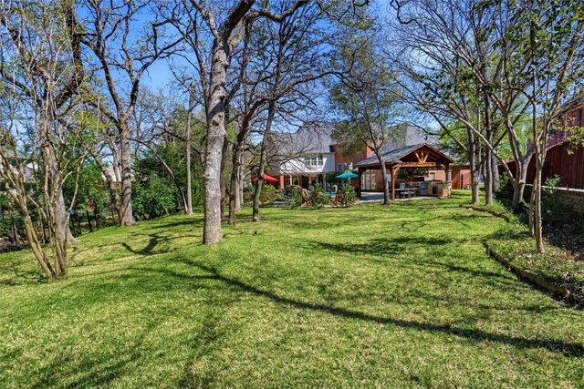 3302 Sweet Gum Lane, Grapevine, TX 76051