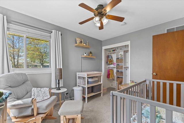 8674 Wildwood DRIVE, Oak Creek, WI 53154