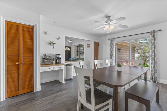 8674 Wildwood DRIVE, Oak Creek, WI 53154