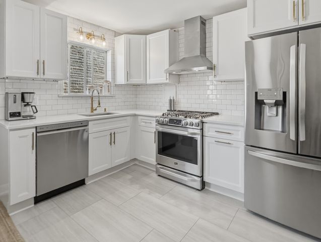 1612 W Farwell Avenue 3C, Chicago, IL 60626