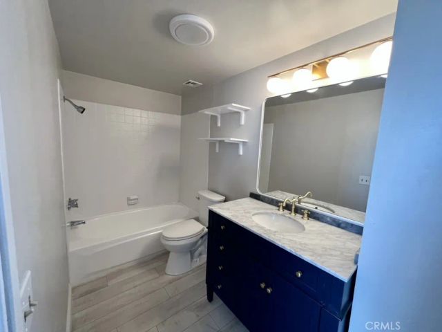 375 Atlantic 501, Long Beach, CA 90802