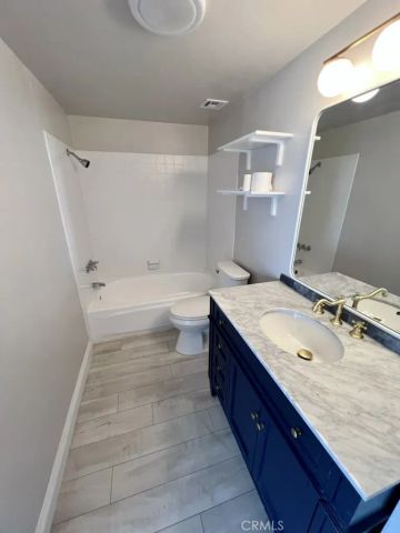 375 Atlantic 501, Long Beach, CA 90802
