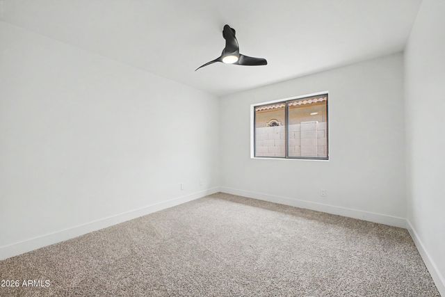 6002 E WINCHCOMB Drive, Scottsdale, AZ 85254