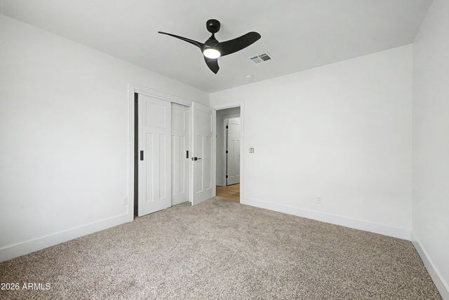 6002 E WINCHCOMB Drive, Scottsdale, AZ 85254