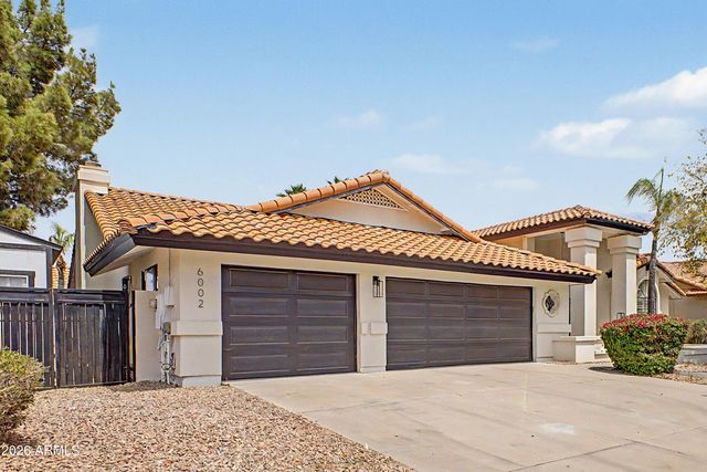 6002 E WINCHCOMB Drive, Scottsdale, AZ 85254