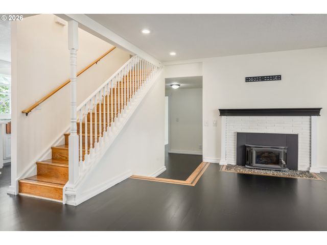 671 TANEY St, Eugene, OR 97402