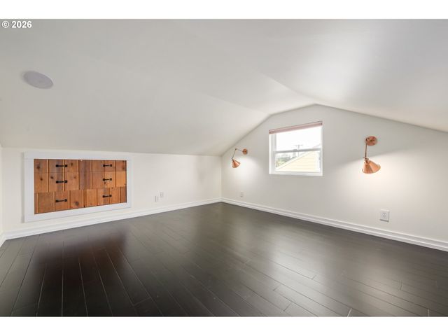 671 TANEY St, Eugene, OR 97402