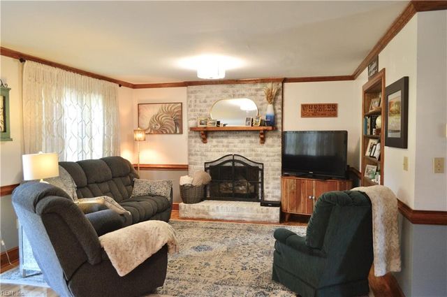 103 Royal Oak CT, Suffolk, VA 23434