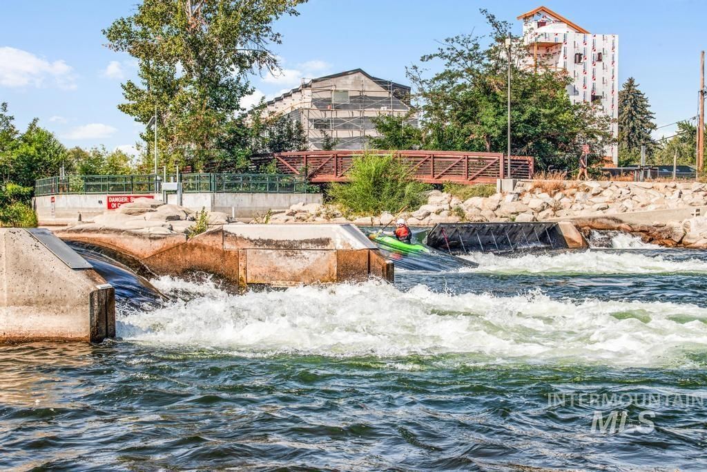 208-212 E 34th, Garden City, ID 83714 photo 9