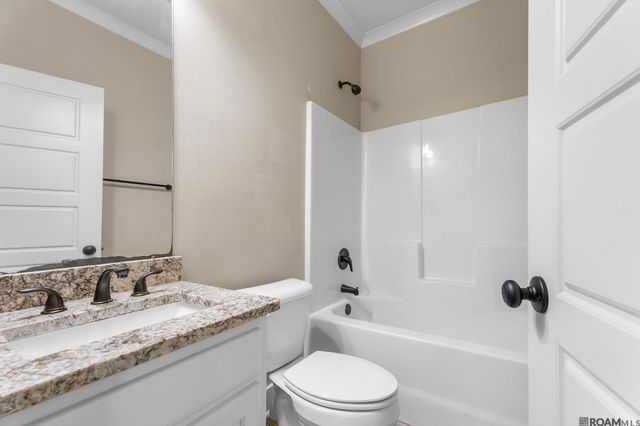 30004 Sanctuary Blvd, Denham Springs, LA 70726