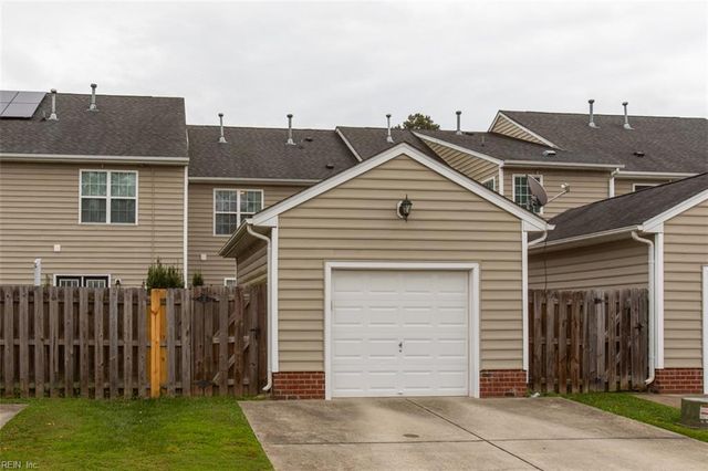 208 Lewis Burwell PL, Williamsburg, VA 23185