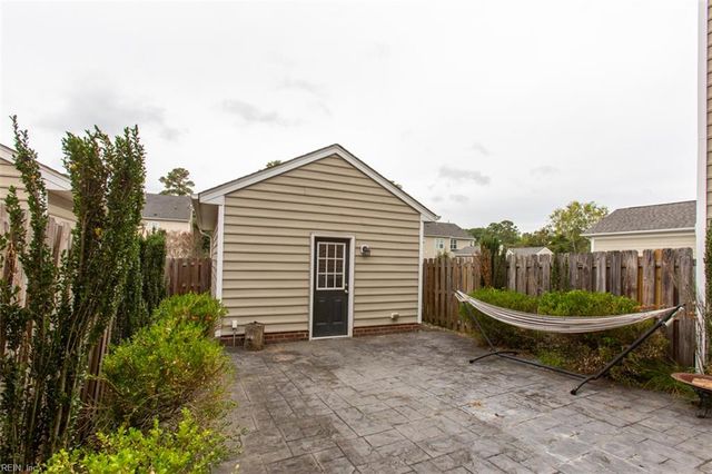 208 Lewis Burwell PL, Williamsburg, VA 23185