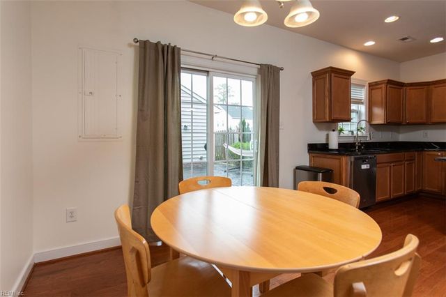 208 Lewis Burwell PL, Williamsburg, VA 23185