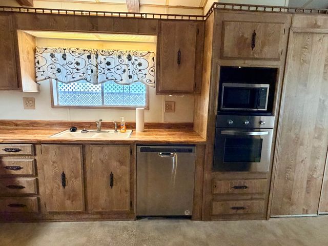 2300 W Morton Avenue 160, Porterville, CA 93257