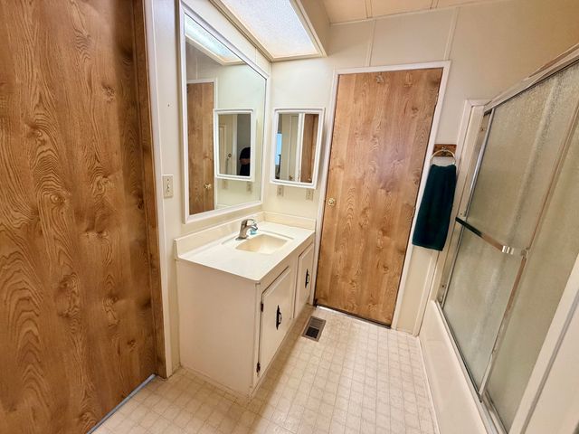 2300 W Morton Avenue 160, Porterville, CA 93257