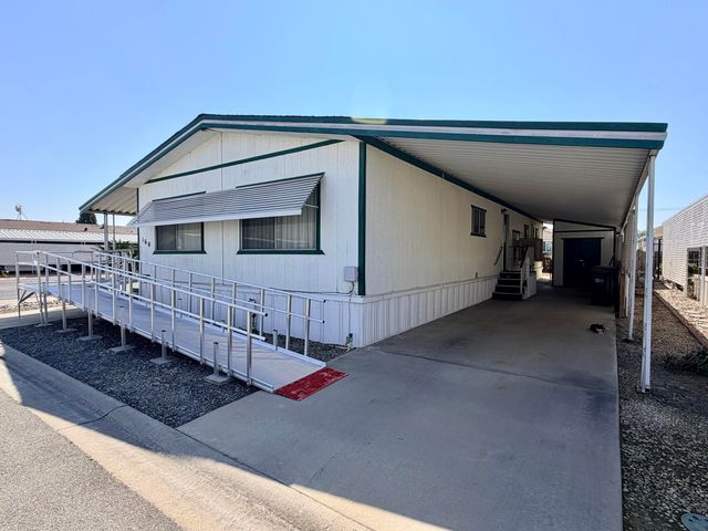 2300 W Morton Avenue 160, Porterville, CA 93257