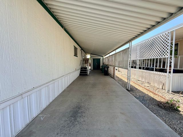 2300 W Morton Avenue 160, Porterville, CA 93257