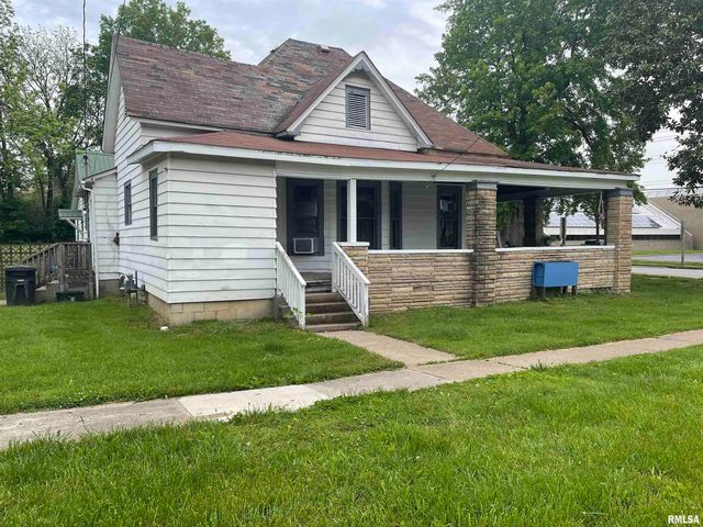 408 S UNIVERSITY Avenue, Carbondale, IL 62901