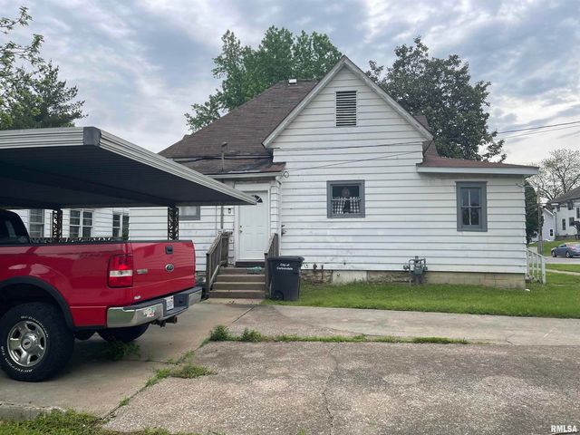 408 S UNIVERSITY Avenue, Carbondale, IL 62901