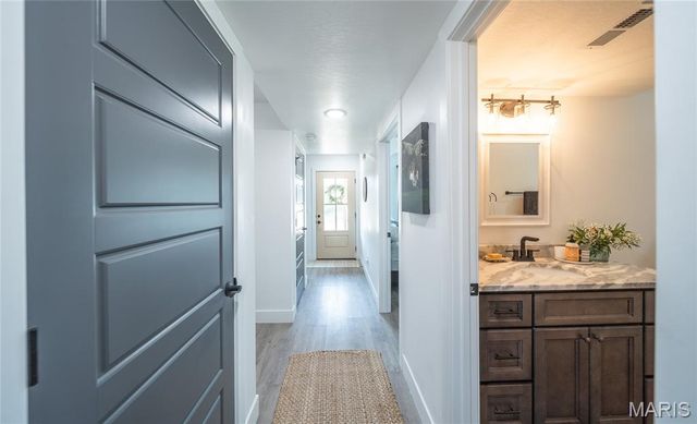 125 La Vista Drive, Waynesville, MO 65583