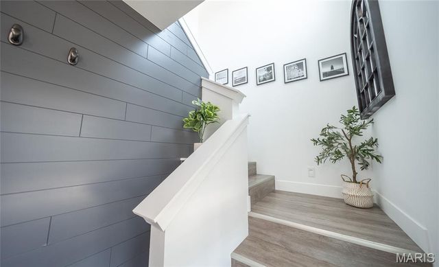 125 La Vista Drive, Waynesville, MO 65583