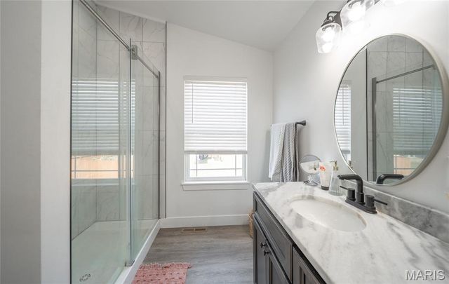 125 La Vista Drive, Waynesville, MO 65583