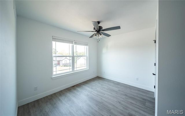 125 La Vista Drive, Waynesville, MO 65583